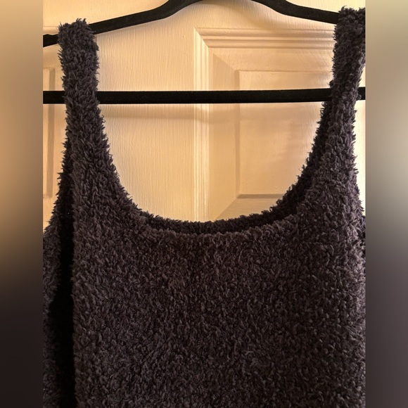 Skims Black Fuzzy tank Size 2X NWOT - Picture 2 of 3